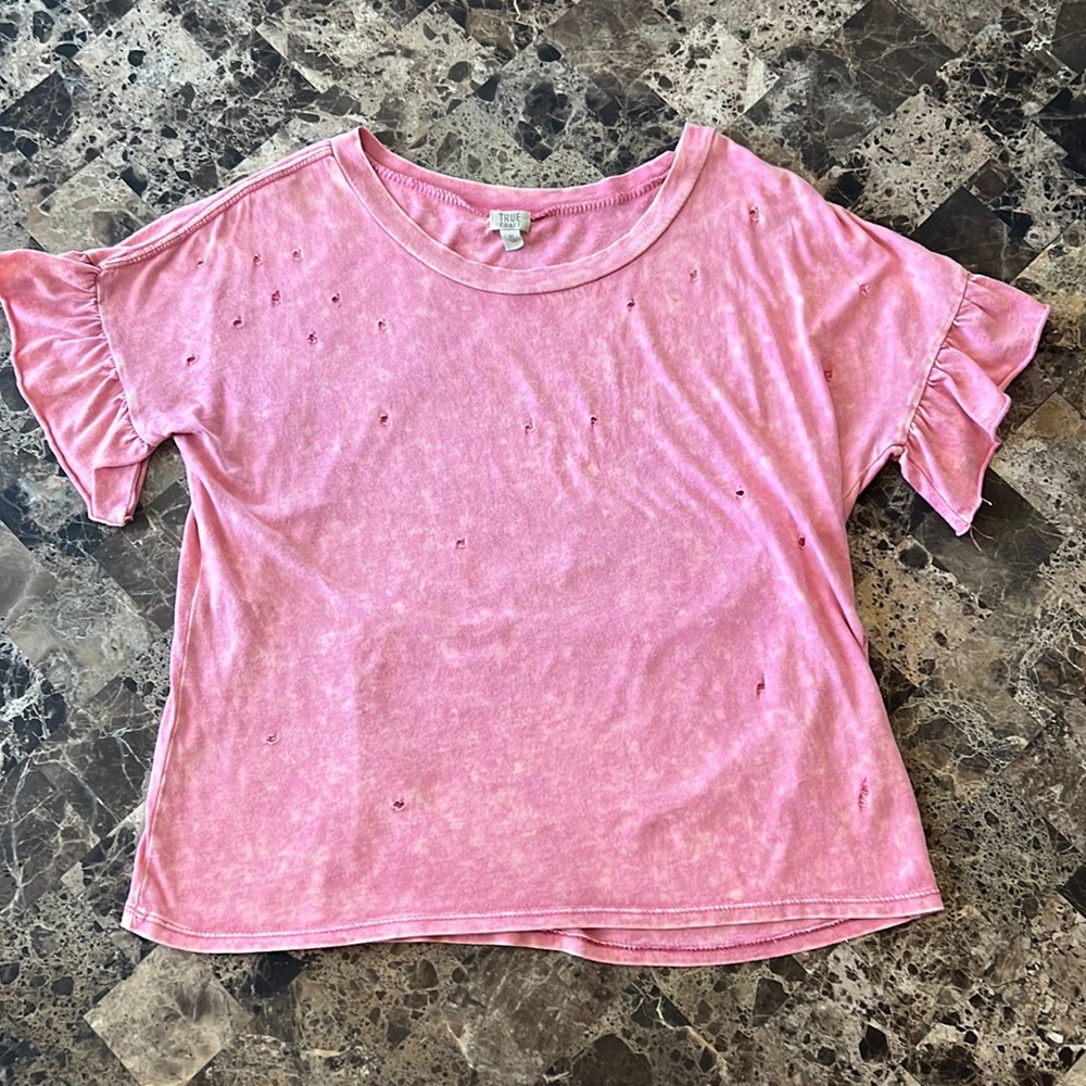 True Craft Ruffled sleeved T-shirt with distressing